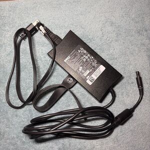 Genuine Dell AC/DC Adapter 130W Model DA130PE1-00 | 19.5V 6.7A | Big Barrel Tip